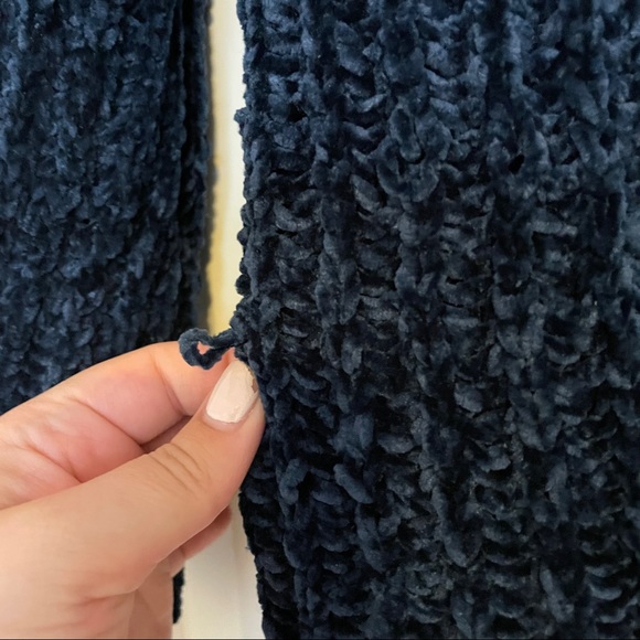 SAKS FIFTH AVENUE Navy Chenille Cropped Sweater 3/4 Sleeve Size XS - Picture 3 of 3